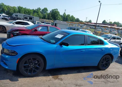 2023 Dodge Charger Sxt z USA, uszkodzony, nr VIN 2C3CDXBG8PH561805